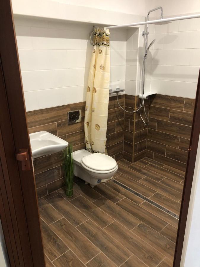 Pontyhalász Vendégház Tiszabábolna Exterior foto